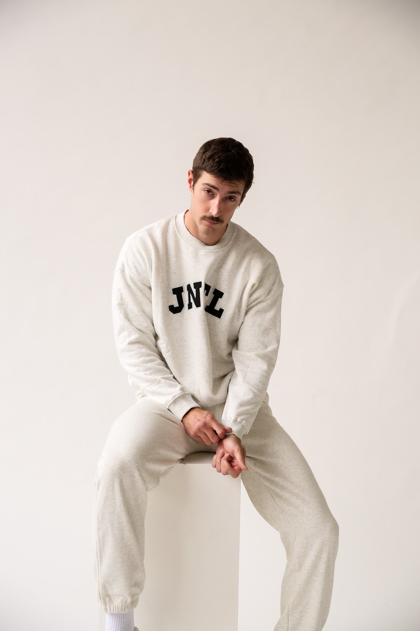JNTL Oversized Crewneck Sweatshirt (Light Grey)
