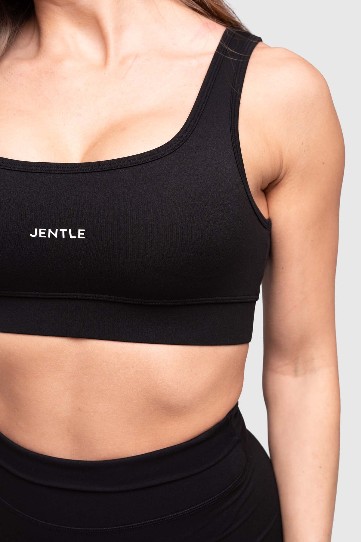 Day Performance Wide Band Sports Bra (Black)
