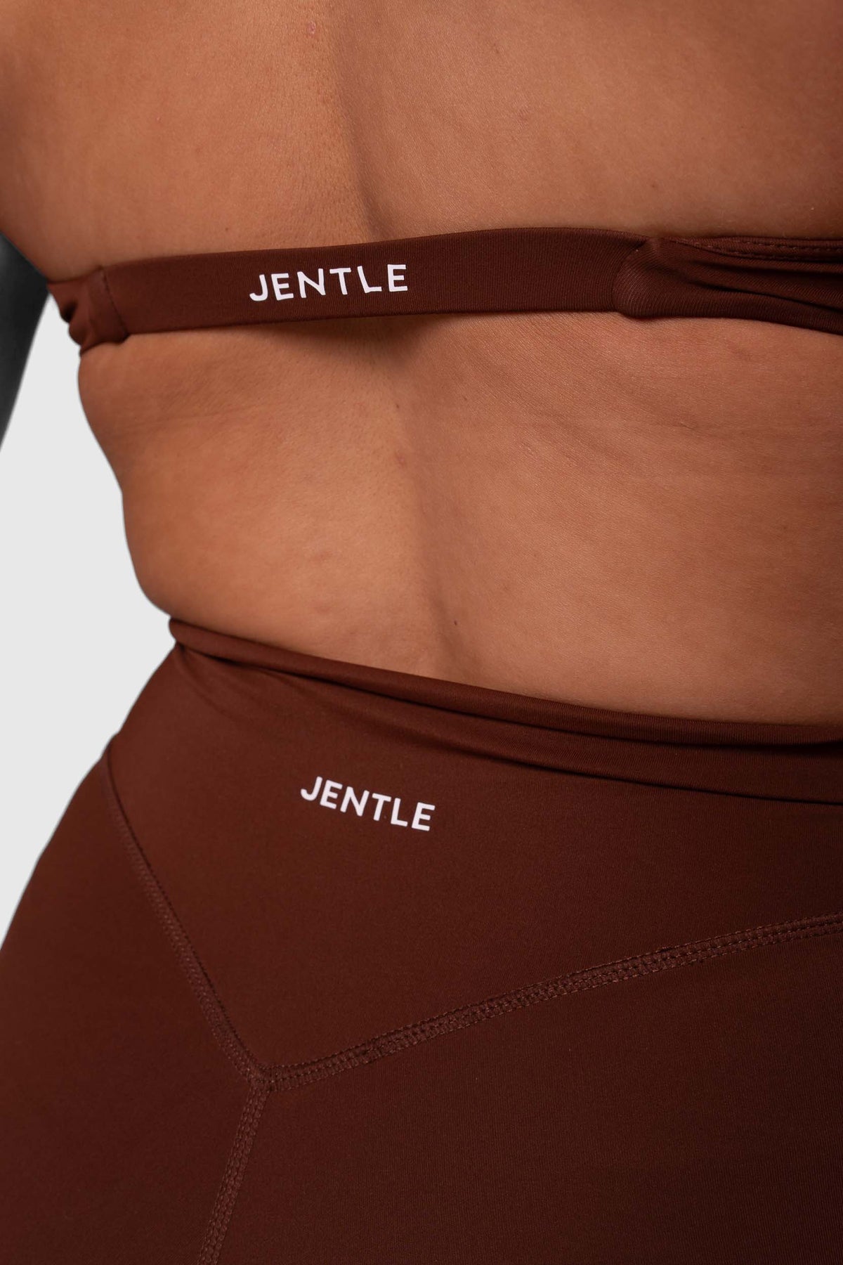 Thrive Halterneck Sports Bra (Brown)