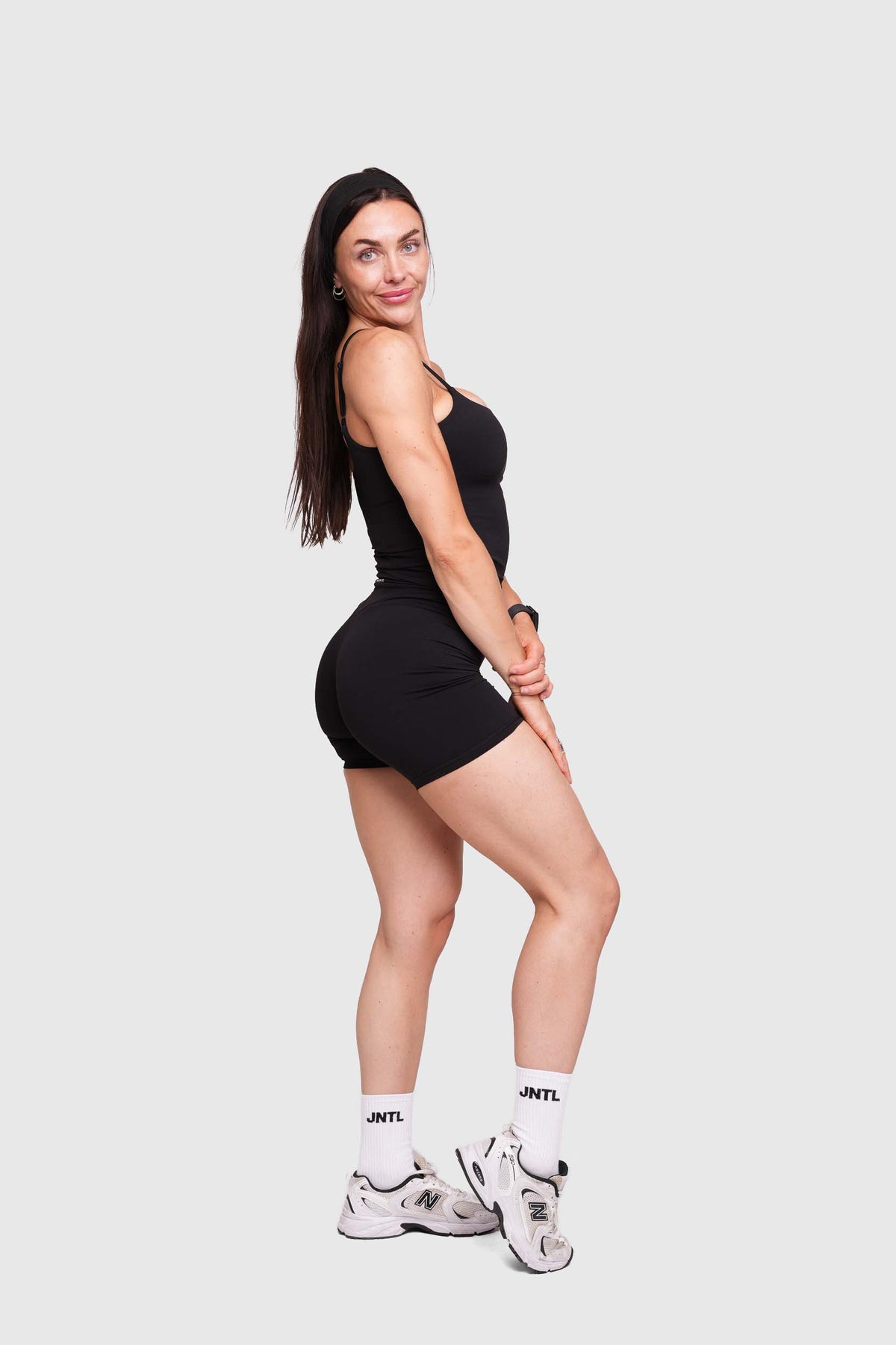 Ease Top (Black)
