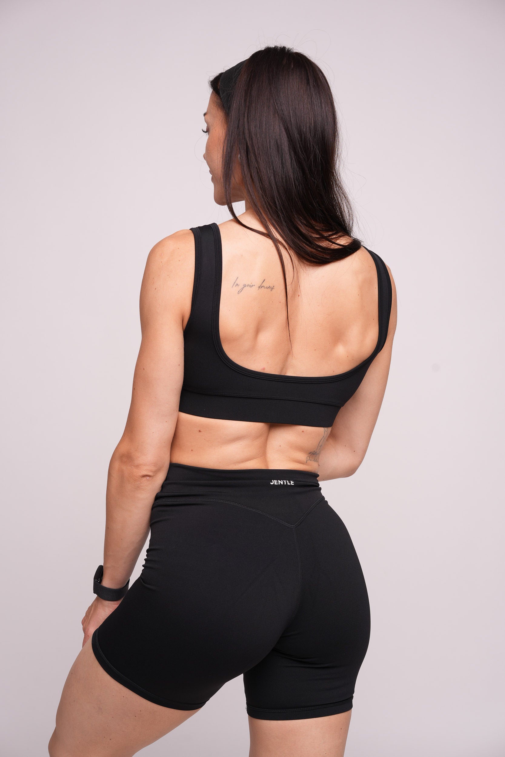 Ease Performance Sports Bra (Black)