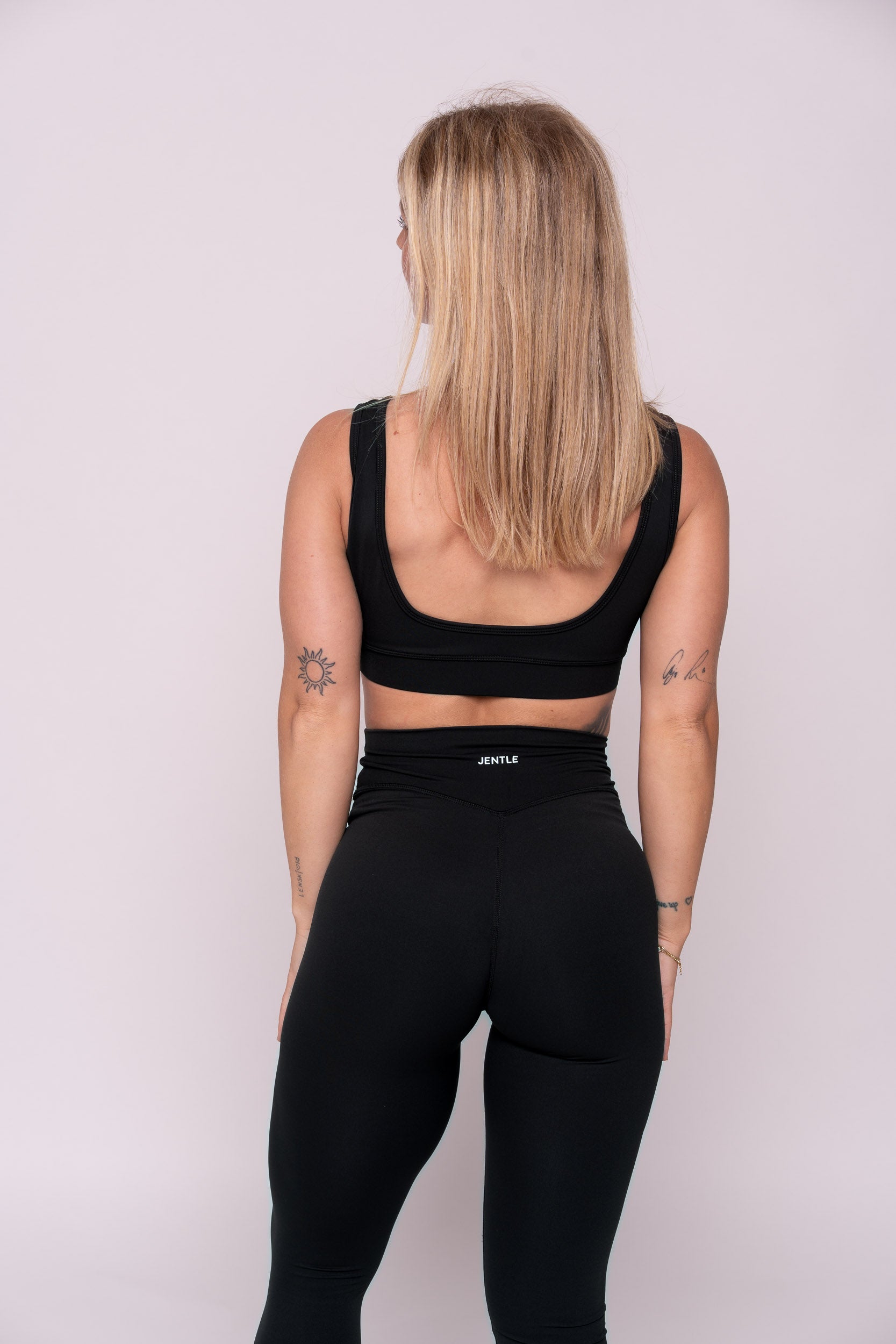Ease Leggings (Black)