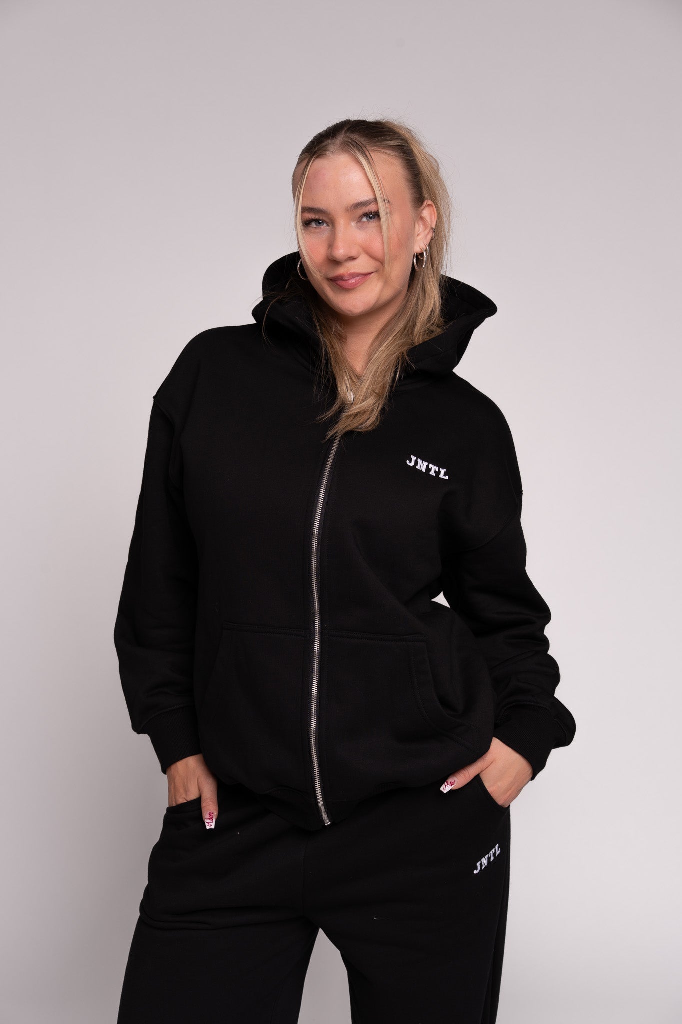 JNTL Oversized Zip Hoodie (Black)