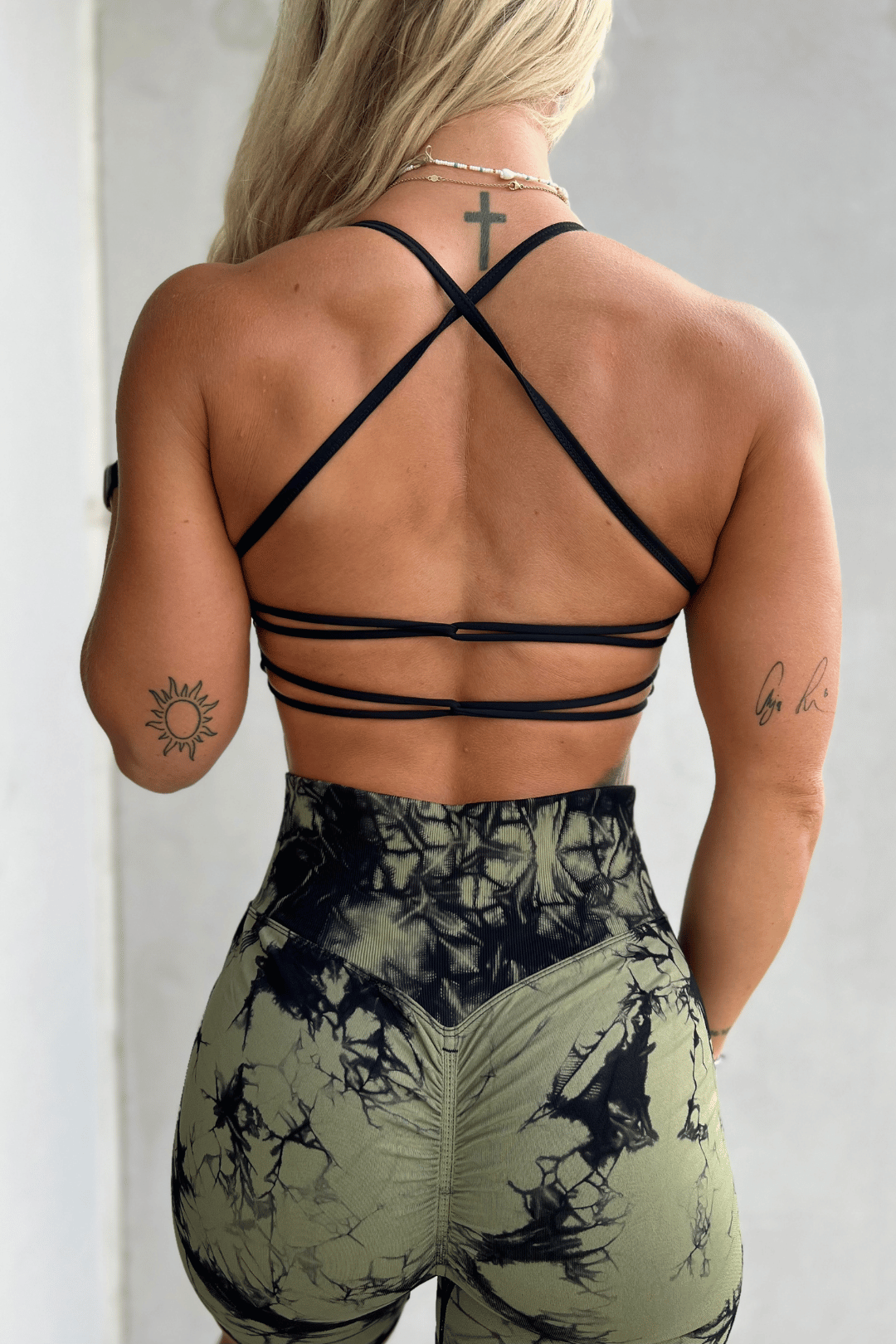 Jentle - Aria Sports Bra (Black)