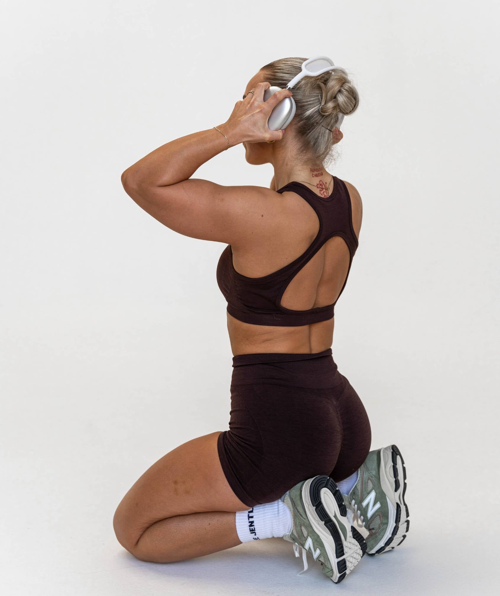 Jentle - Arise Sports Bra (Brown)