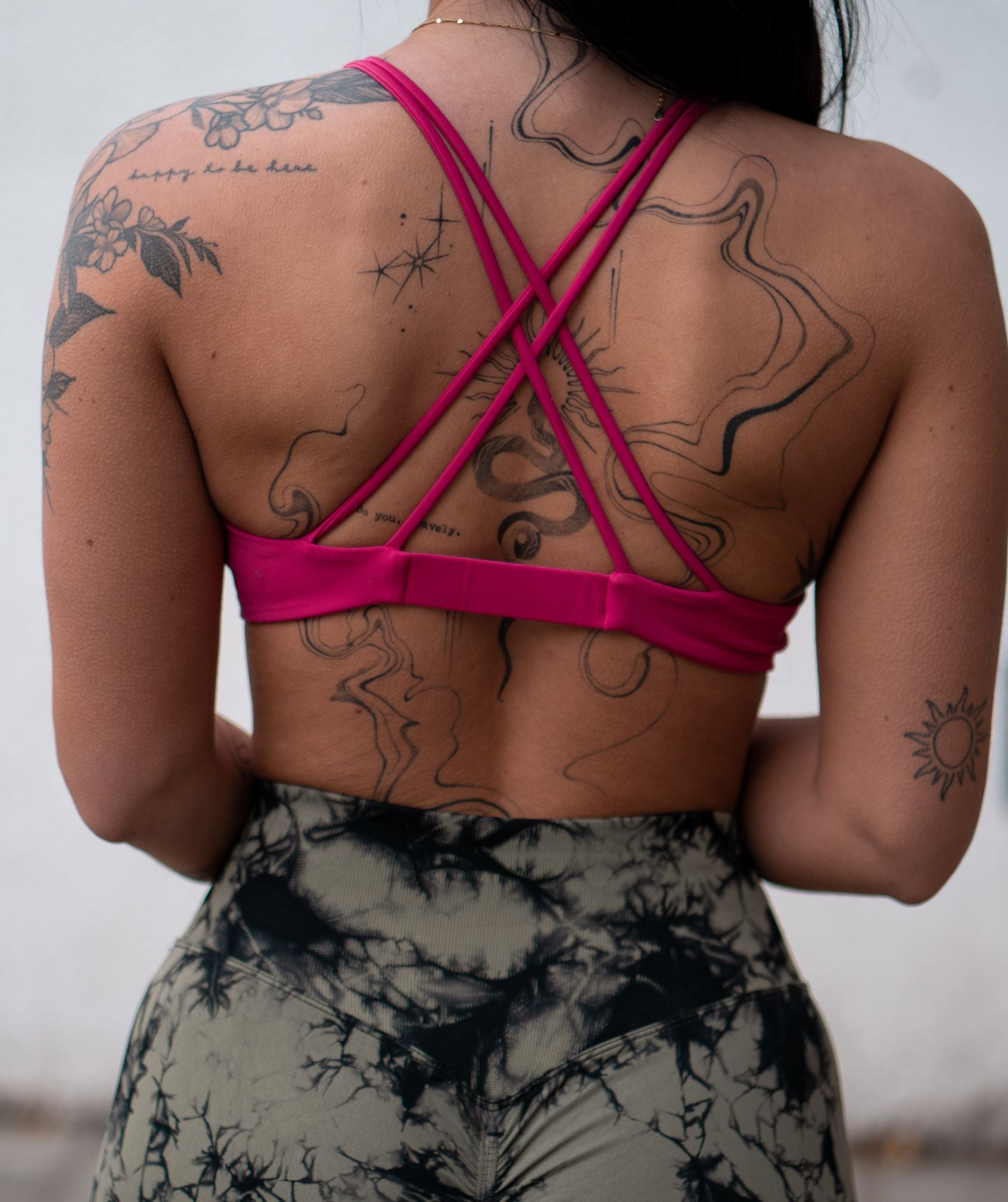 Mira Sports Bra (Pink)