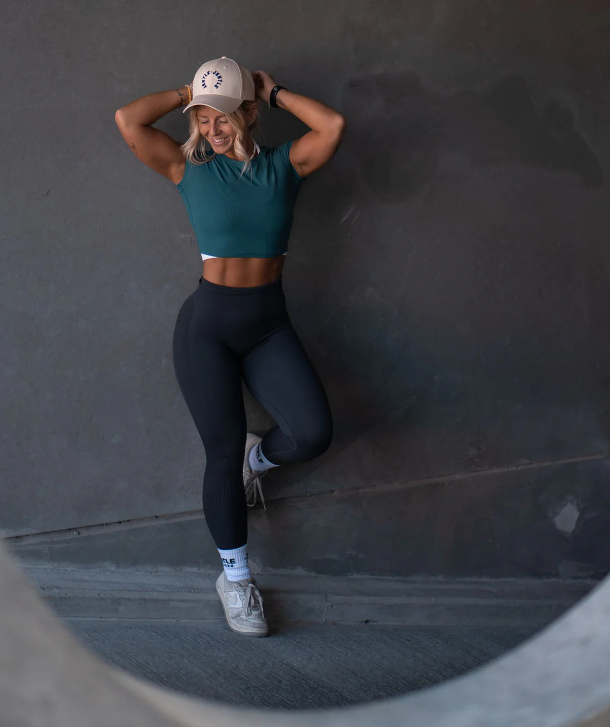 Perform Leggings (Black)