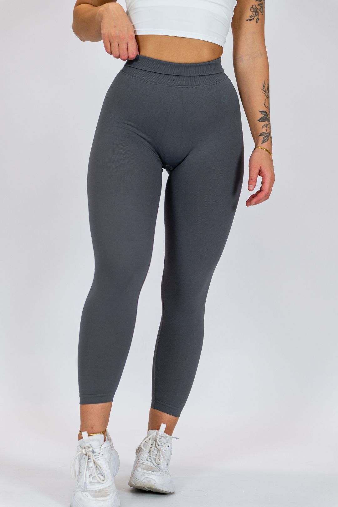 Jentle - Replay Leggings (Grey)
