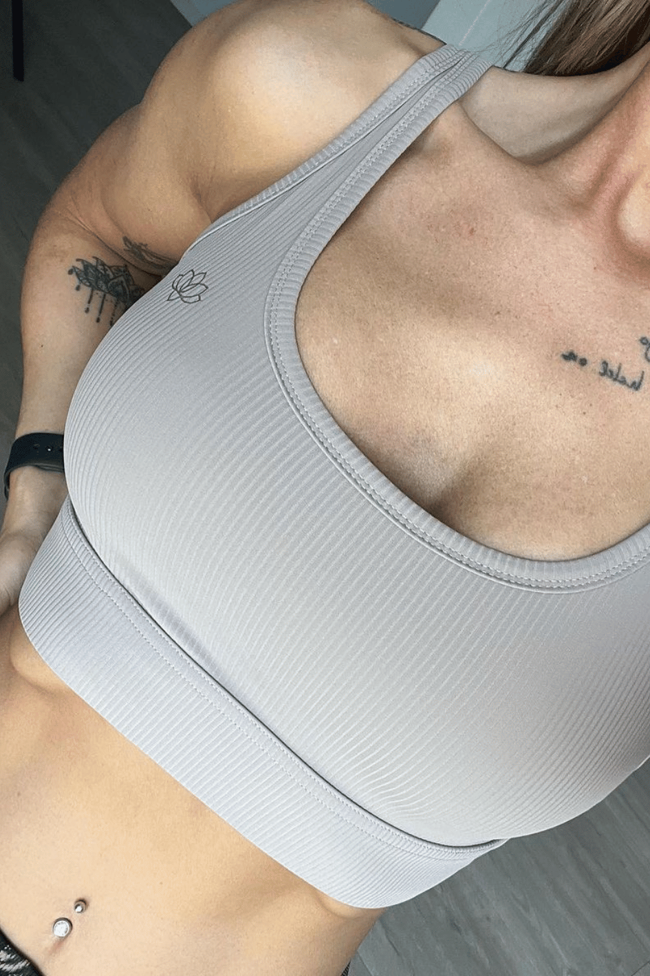 Jentle - Liva Sports Bra (Beige)