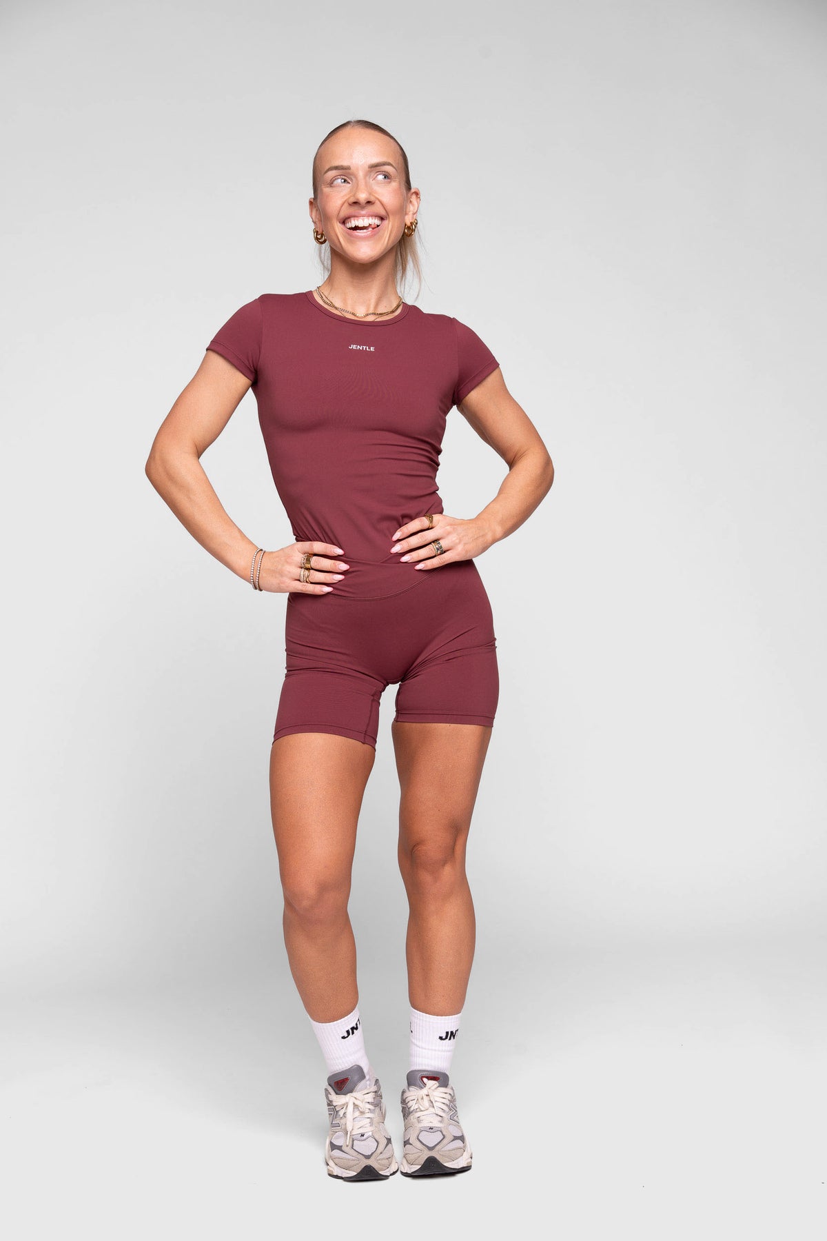 Thrive T-Shirt (Bordeaux)