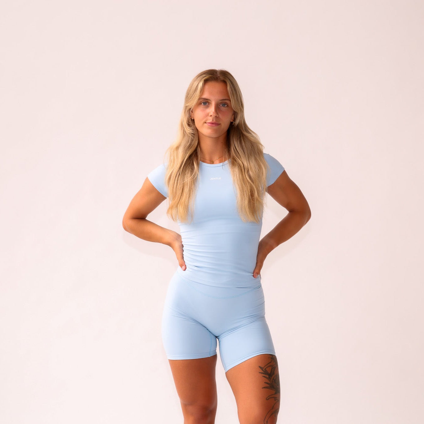 Thrive T-Shirt (Baby blue)