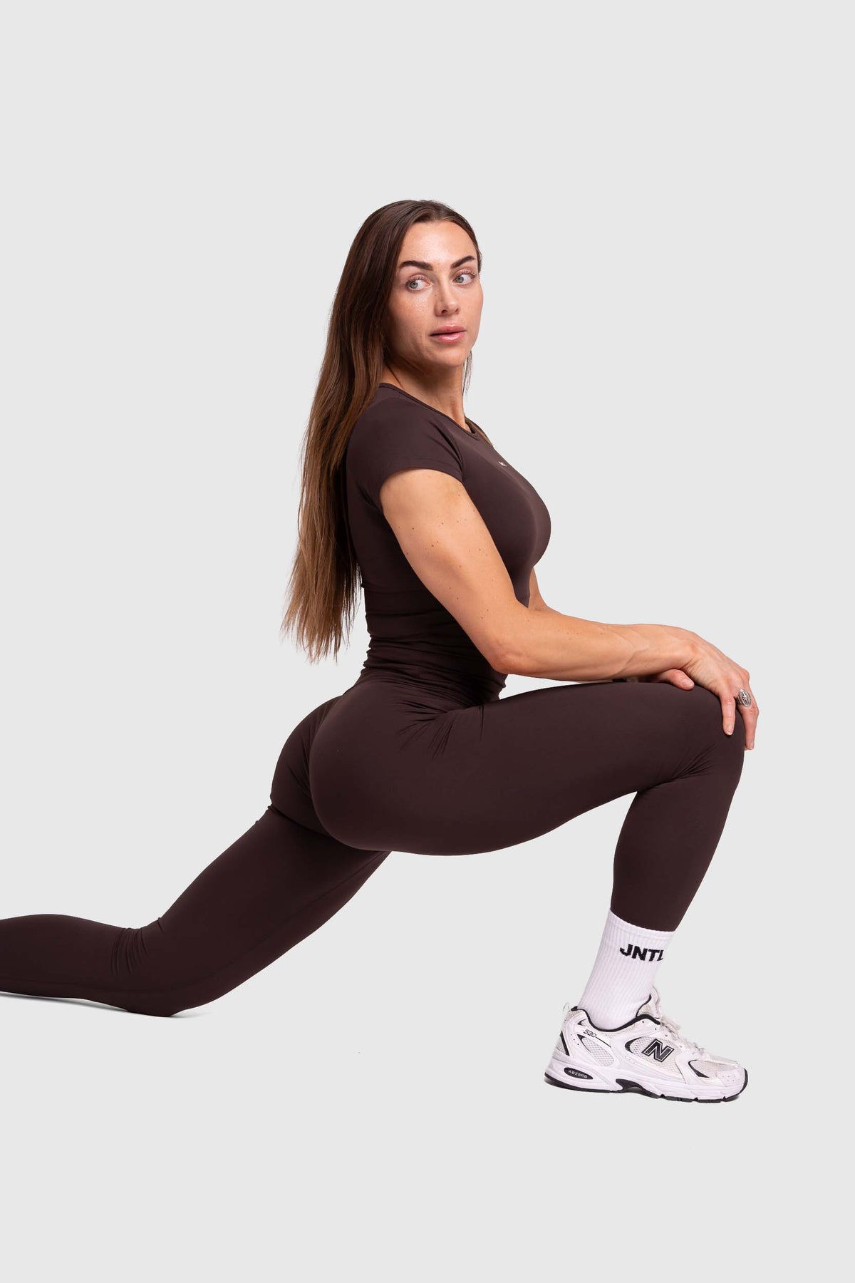 Ease  Leggings (Dark Brown)