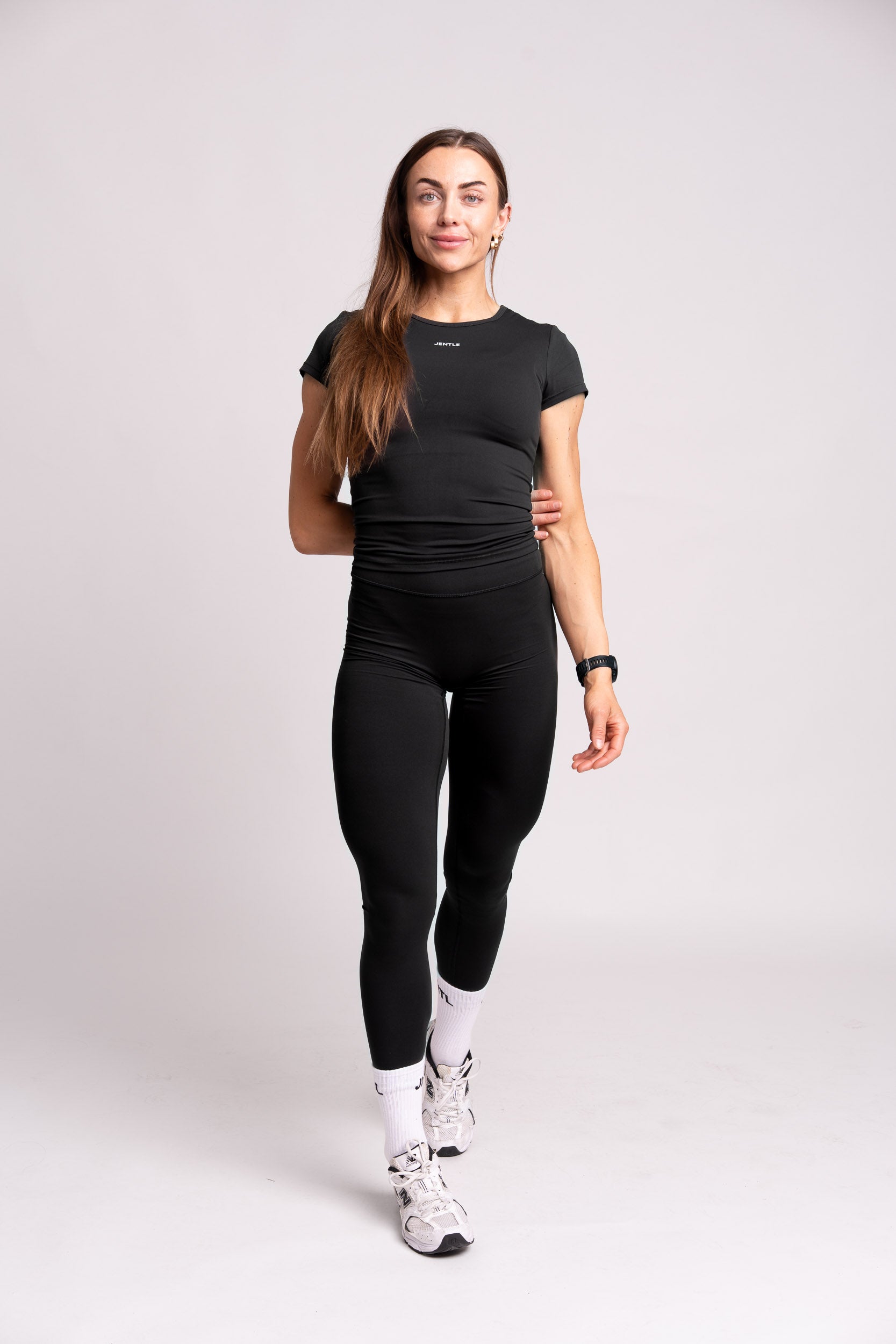 Ease Leggings (Black)