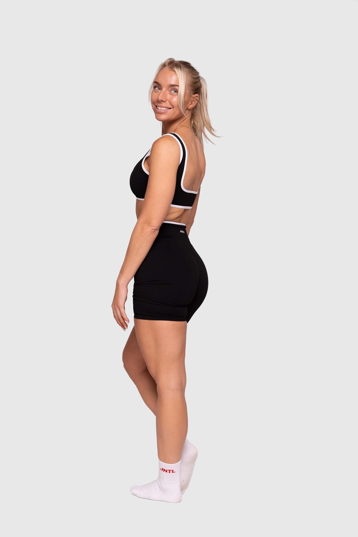 Day Line Shorts (Black)