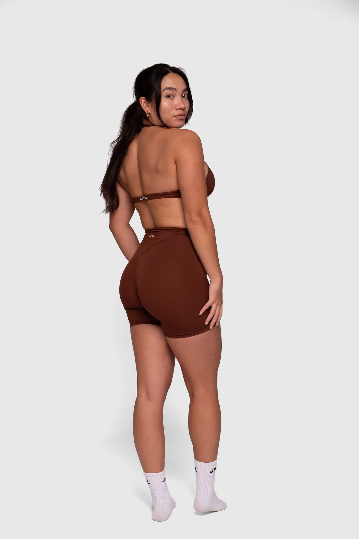 Thrive Halterneck Sports Bra (Brown)