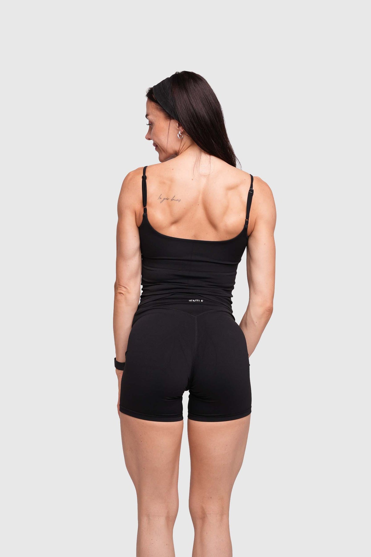 Ease Shorts (Black)