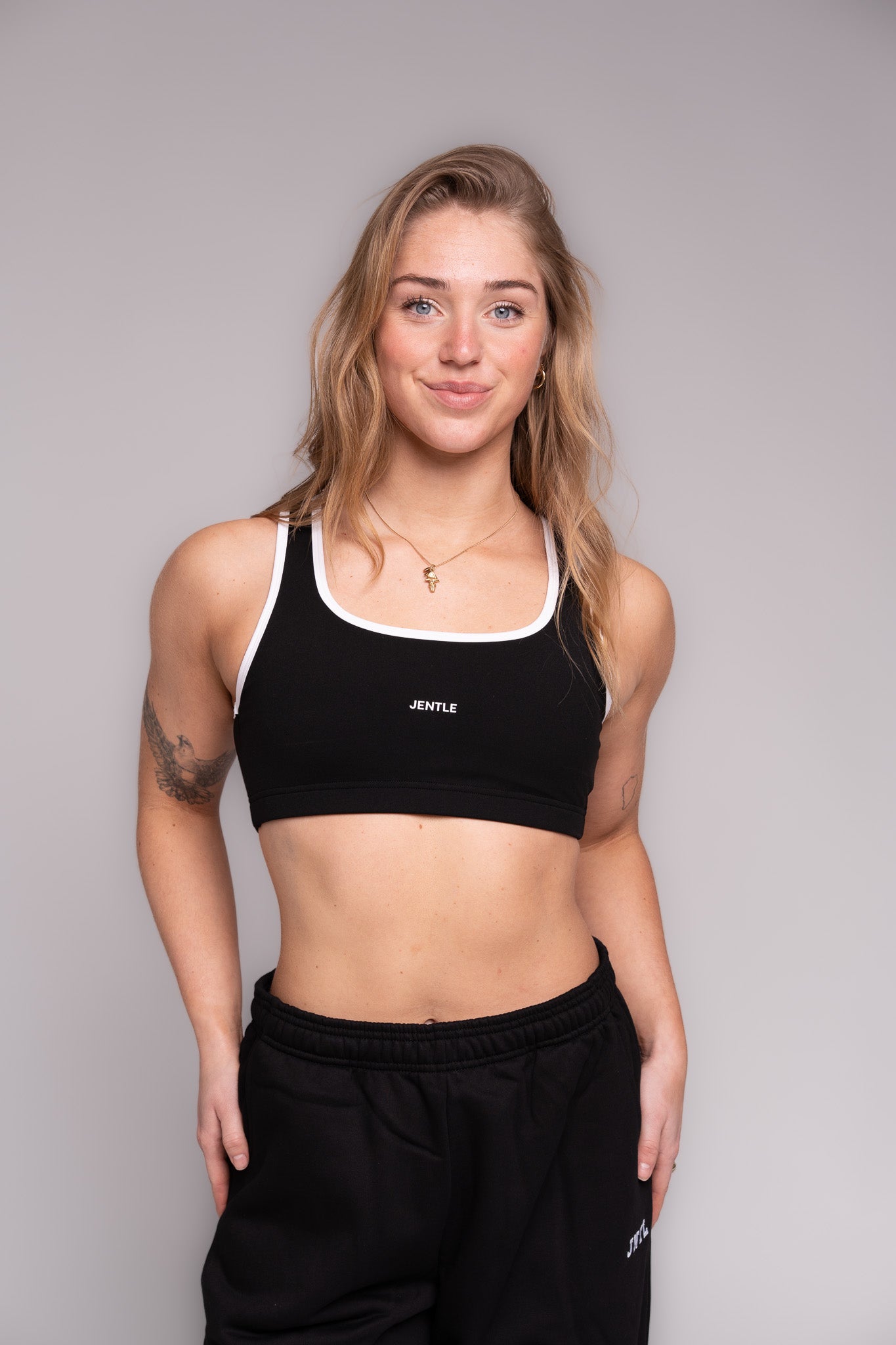 Day Sports Bra (Black/White)