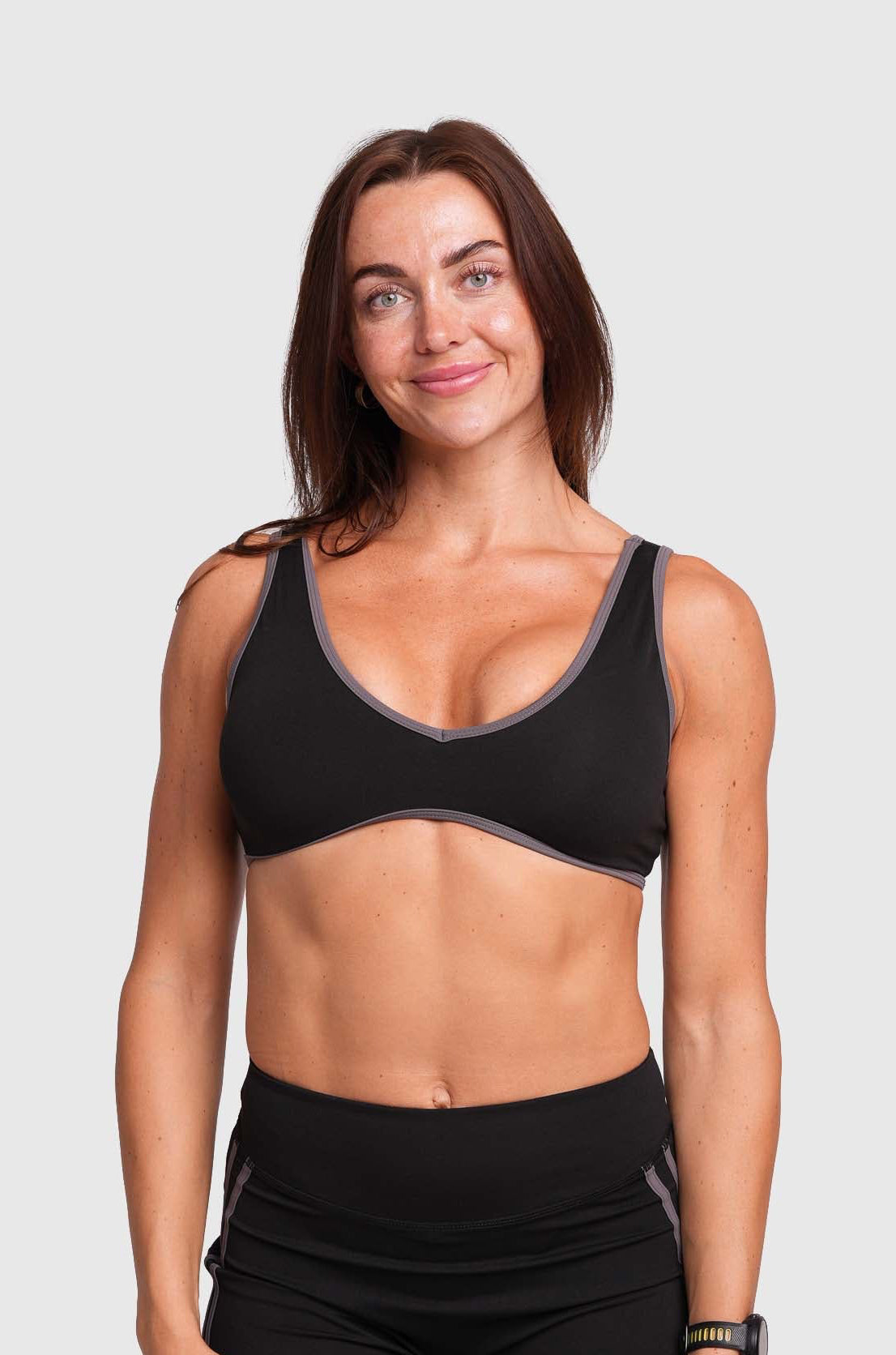 Flow Striped Sports Bra (Black/Grey)
