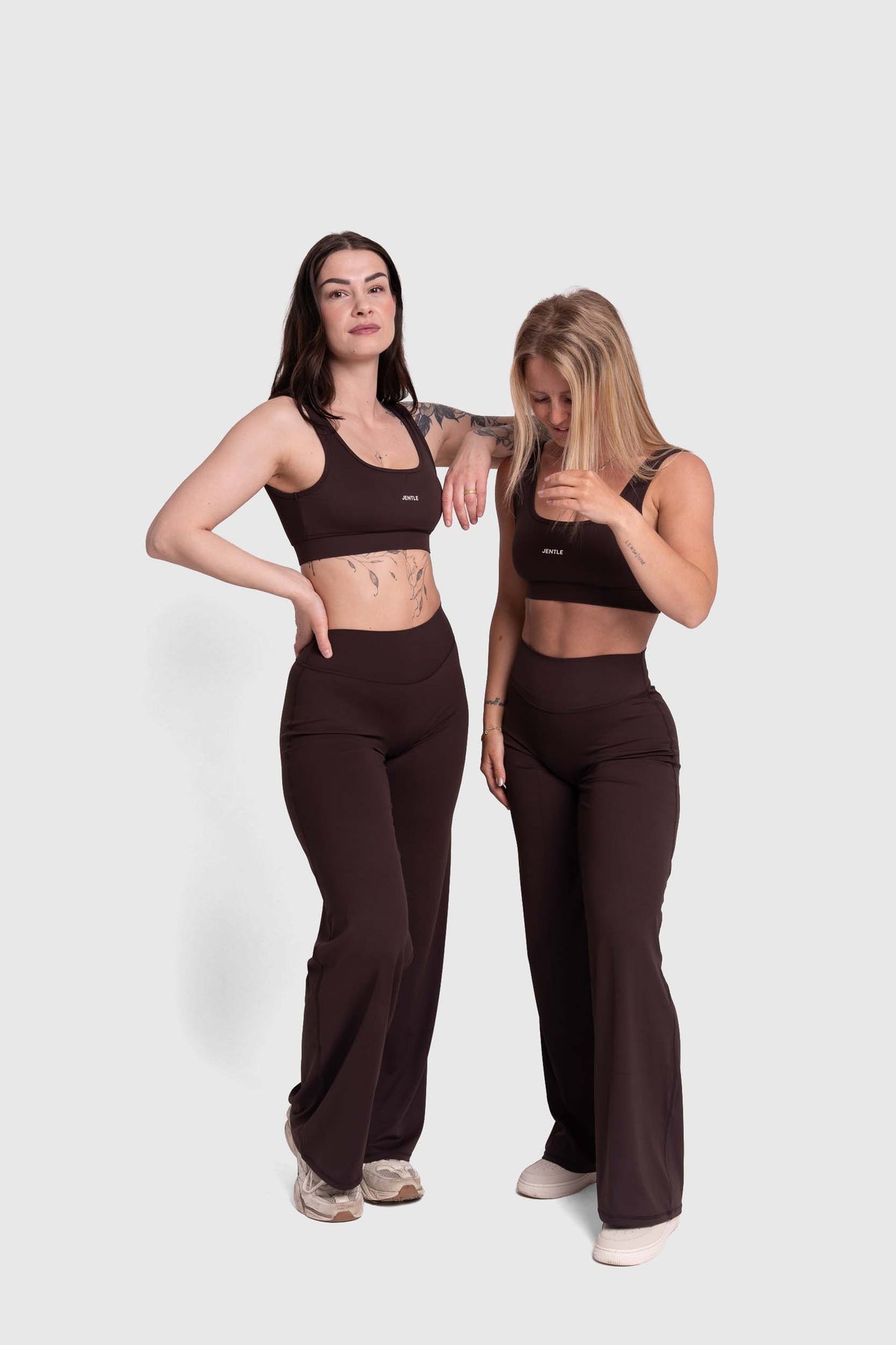 Ease Straight Leg Pants (Dark Brown)