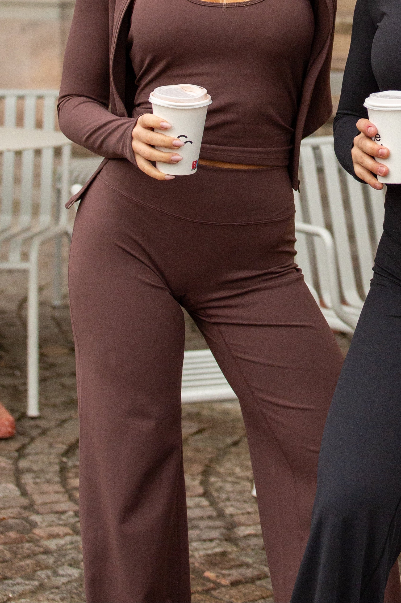 EASE Bukser med lige ben (Kaffebrun)