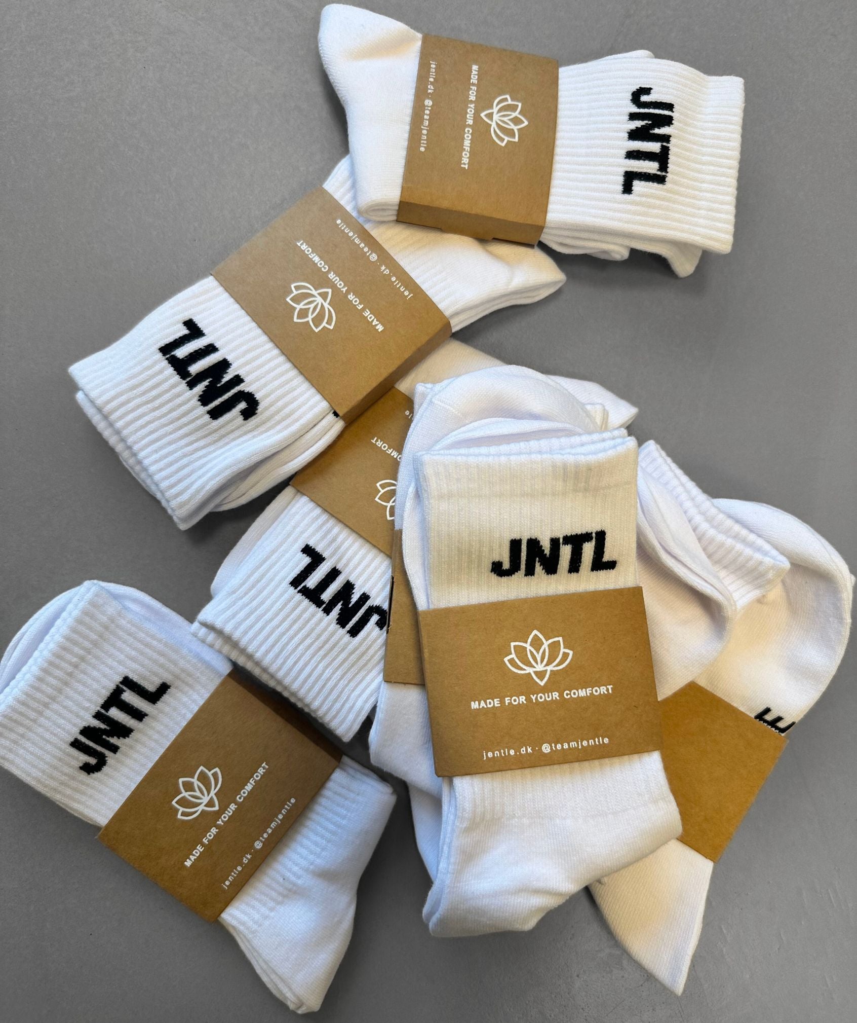 JNTL Socks (White)