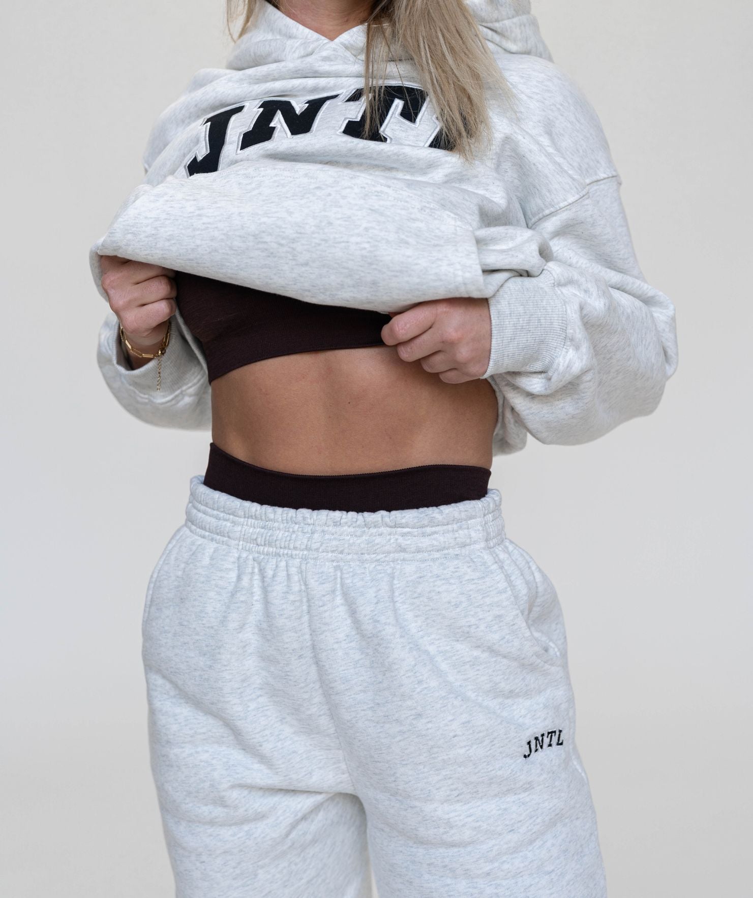 JNTL Sweatpants (Light Grey)